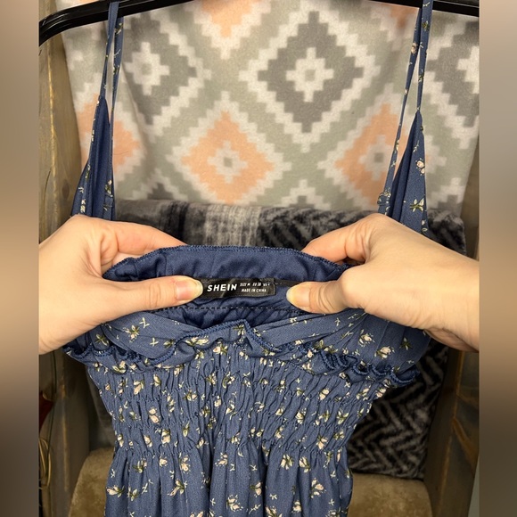 SHEIN Womens floral dress - Picture 5 of 5